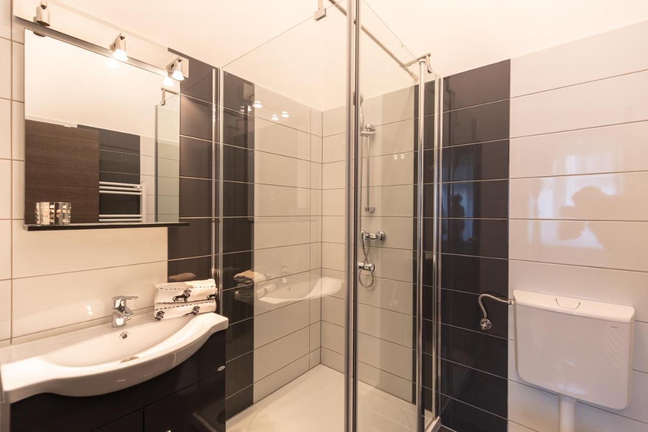 Wiky'S Apartman With 3Bathrooms Βουδαπέστη Εξωτερικό φωτογραφία