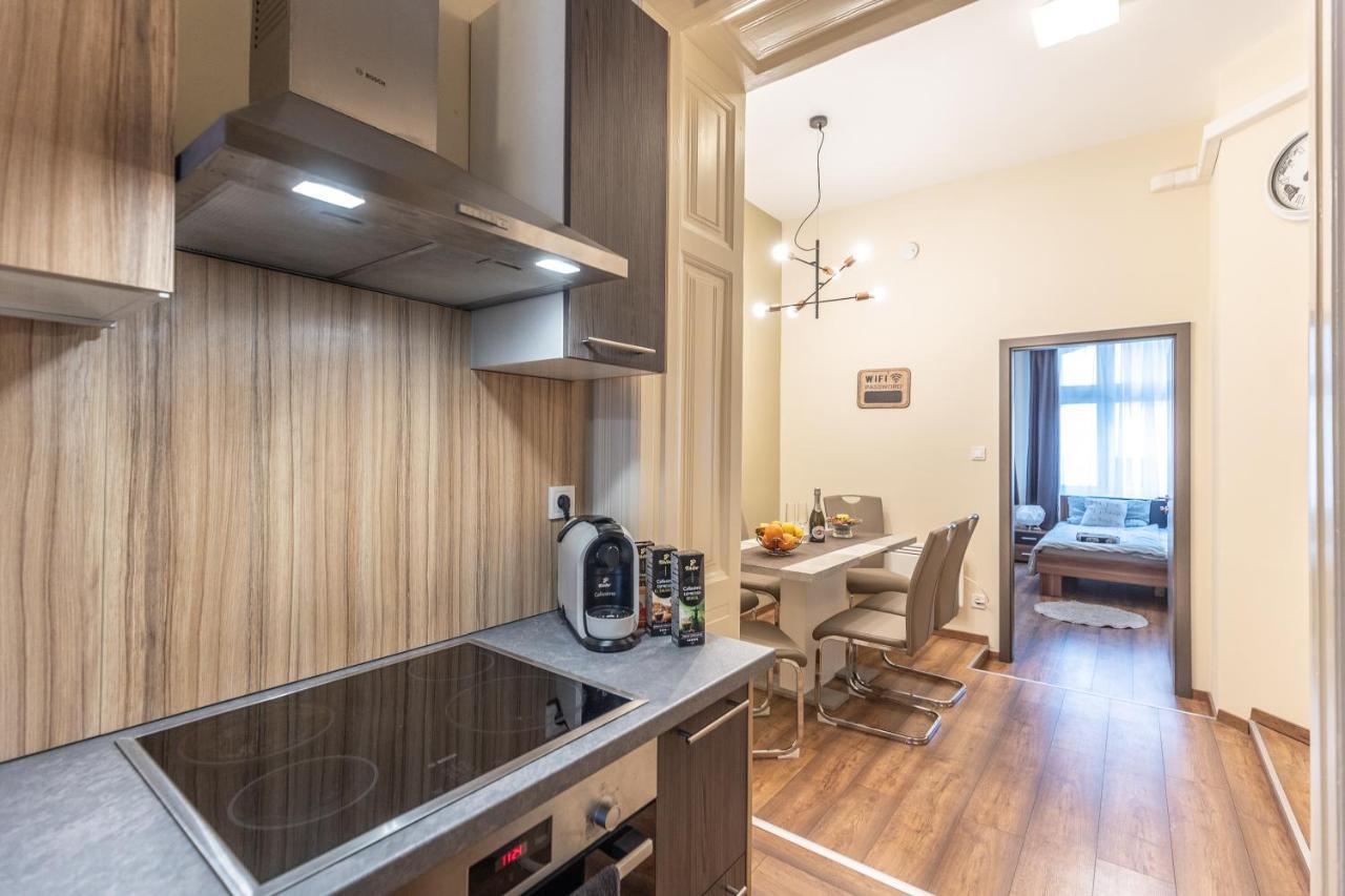 Wiky'S Apartman With 3Bathrooms Βουδαπέστη Εξωτερικό φωτογραφία